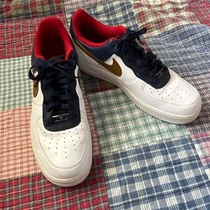 Nike Air Force 1